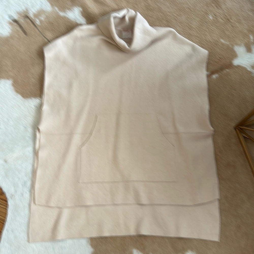Kerisma Kango poncho worn once.